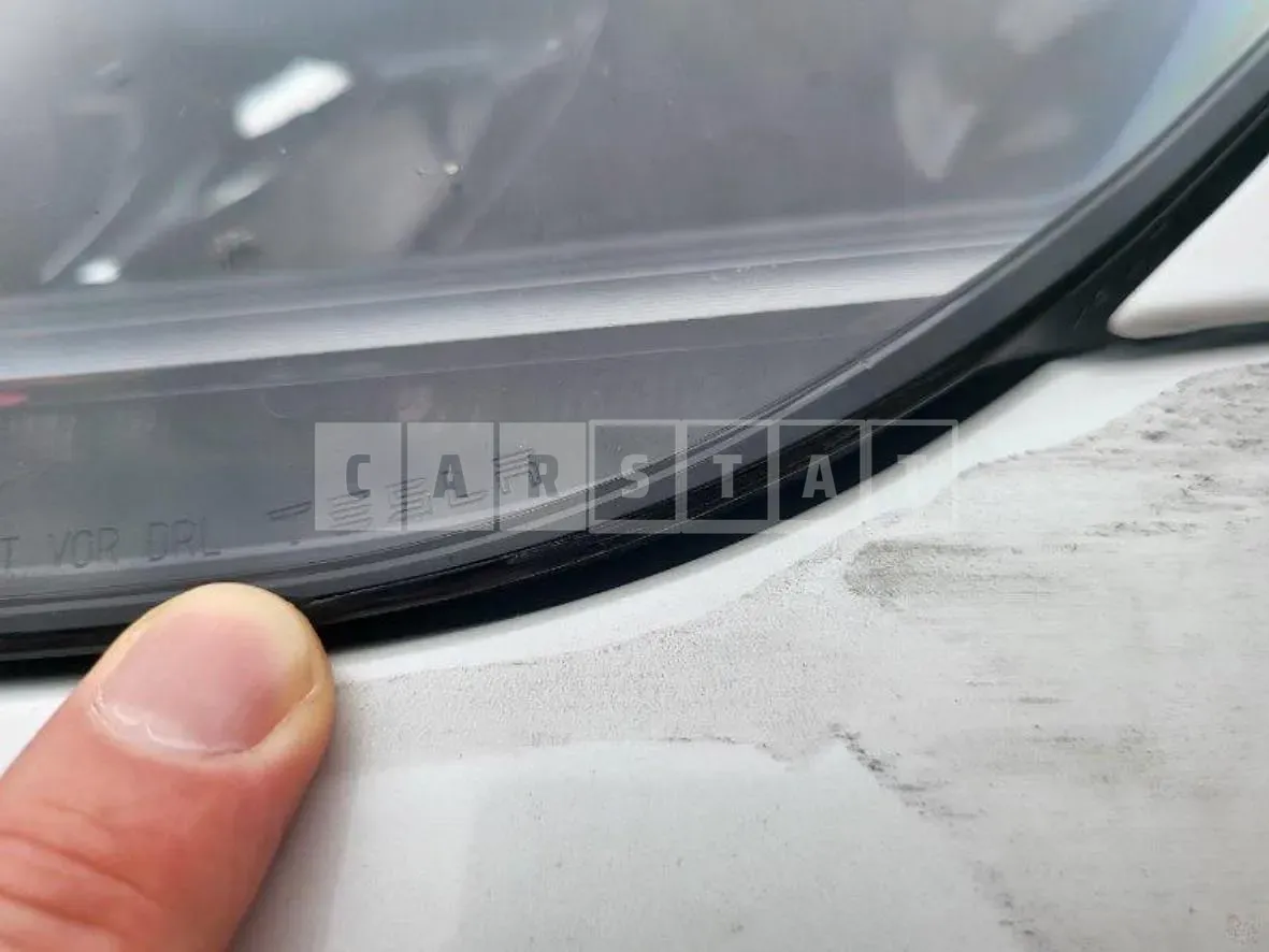 Photo 2 of 6: 2021 Tesla (parts) Model 3 Long Range Headlamp — Korean insurance auction