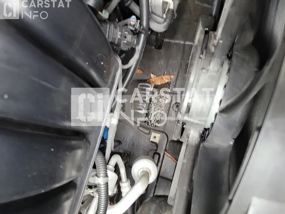 Photo 2 of 13: 2019 Kia Salm K5 2.0 — Korean insurance auction