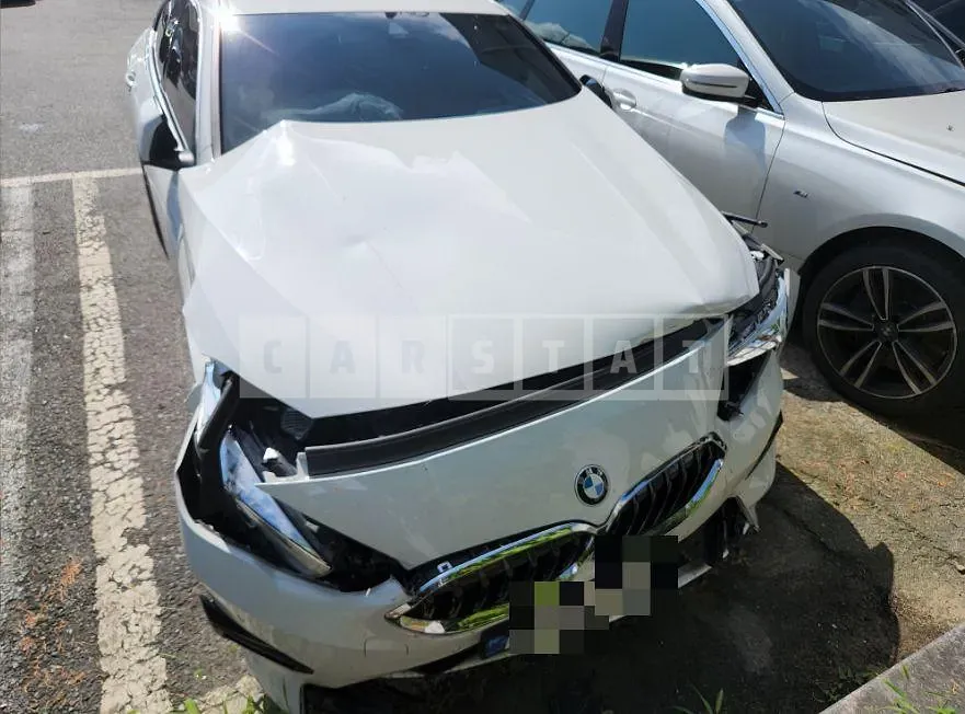 Photo 2 of 6: 2023 BMW 220i Gran Coupe, VIN WBA31AL05P7M46543 — Korean insurance auction