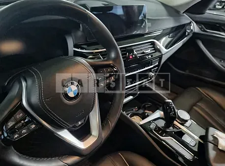 Photo 2 of 7: 2020 BMW 520i Luxury, VIN WBAJK910XLCD49574 — Korean insurance auction