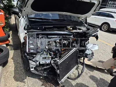 Photo 1 of 9: 2025 Kia Carnival — Korean insurance auction
