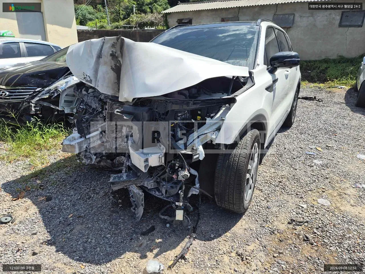 Photo 2 of 14: 2025 Kia Sorento Hybrid, VIN KNARH81GBSA420832 — Korean insurance auction