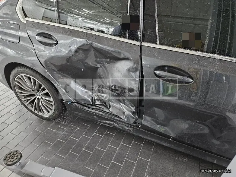 Photo 2 of 18: 2020 BMW 320d, VIN WBA5V5109MFK05531 — Korean insurance auction