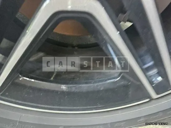 Photo 2 of 26: 2022 Mercedes-Benz GLC300 4Matic — Korean insurance auction