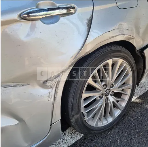 Photo 2 of 19: 2019 Toyota Camry, VIN JTNB11HK5K3084203 — Korean insurance auction