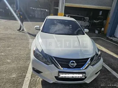 Photo 1 of 12: 2017 Nissan Altima 2.5, VIN 1N4AL3AP9HC172245 — Korean insurance auction