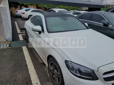 Photo 1 of 9: 2022 Mercedes-Benz C 200, VIN W1KWJ8AB1NG105057 — Korean insurance auction