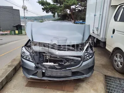 Photo 1 of 12: 2016 Mercedes-Benz CLS250d 4Matic, VIN WDDLJ9HB3GA176619 — Korean insurance auction