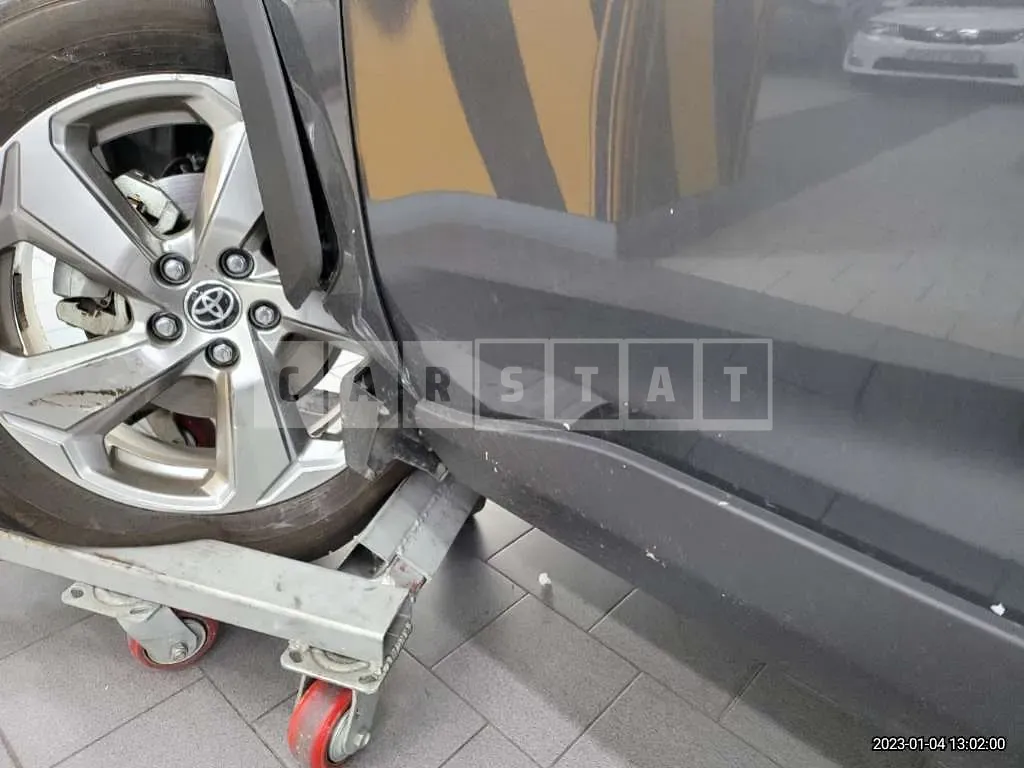 Photo 2 of 15: 2021 Toyota RAV4 Hybrid, VIN JTMW2RFV9MD102309 — Korean insurance auction