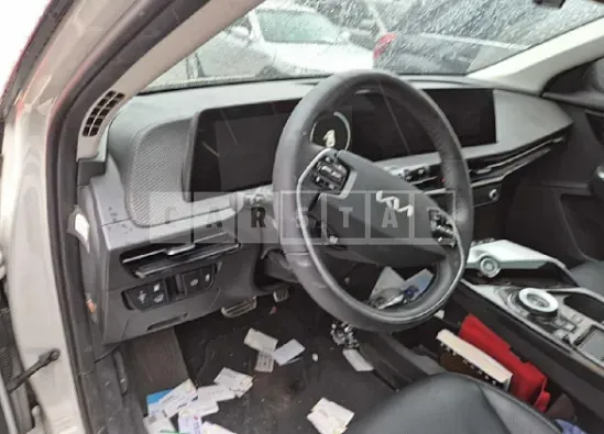 Photo 2 of 30: 2022 Kia EV6 — Korean insurance auction