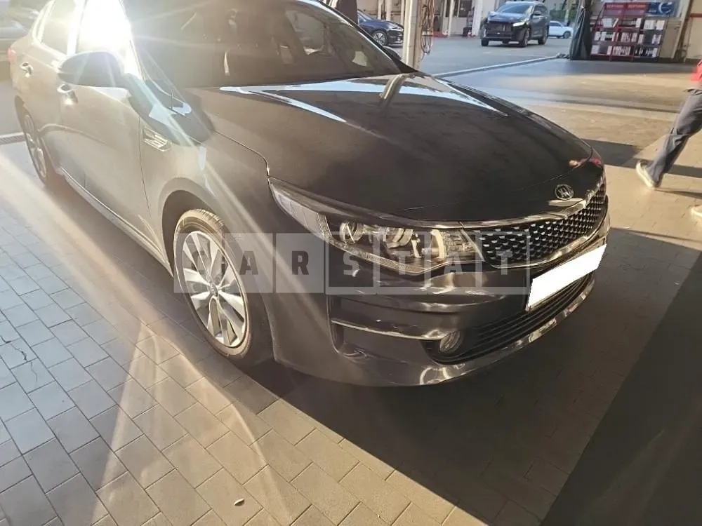 Photo 2 of 25: 2016 Kia K5, VIN KNAGX411BGA108804 — Korean insurance auction