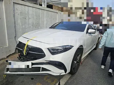 Photo 1 of 18: 2023 Mercedes-Benz CLS300 d 4Matic — Korean insurance auction