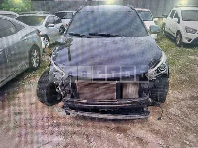 Photo 1 of 5: 2018 Hyundai Santa Fe — Korean insurance auction
