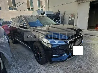 2023 Jaguar F-PACE P250