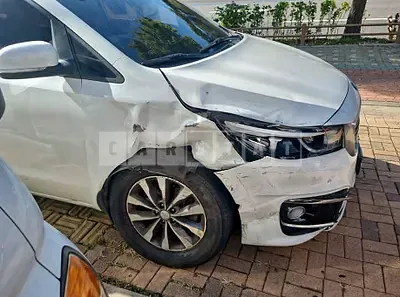 Photo 1 of 17: 2016 Kia Carnival, VIN KNAMB81ABGS126226 — Korean insurance auction