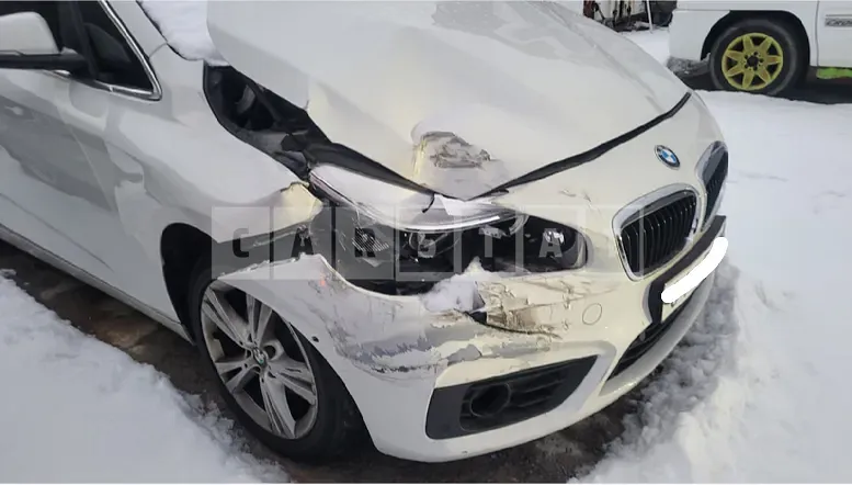 Photo 2 of 14: 2018 BMW Active Tourer — Korean insurance auction