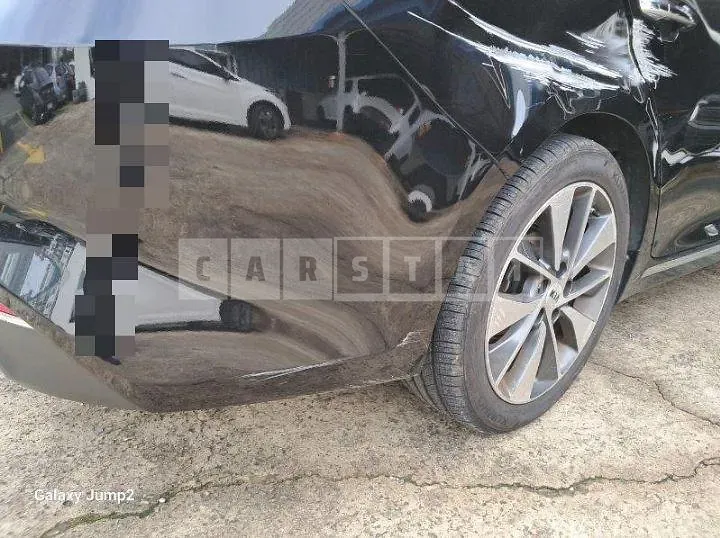 Photo 2 of 22: 2016 Kia K5 — Korean insurance auction