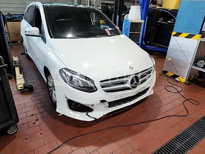 Photo 1 of 15: 2016 Mercedes-Benz B200 d, VIN WDDMH0JB7GN153410 — Korean insurance auction