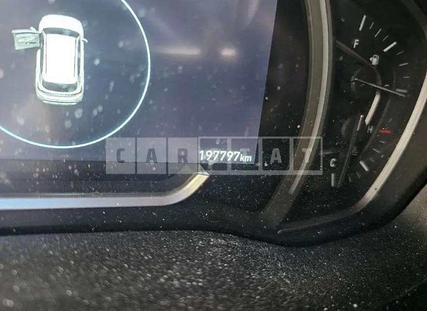Photo 2 of 20: 2018 Hyundai Santa Fe TM Diesel 2.2 4WD — Korean insurance auction