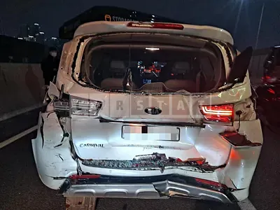 Photo 1 of 4: 2015 Kia Carnival 9-Seater, VIN KNAMB81ABGS151760 — Korean insurance auction