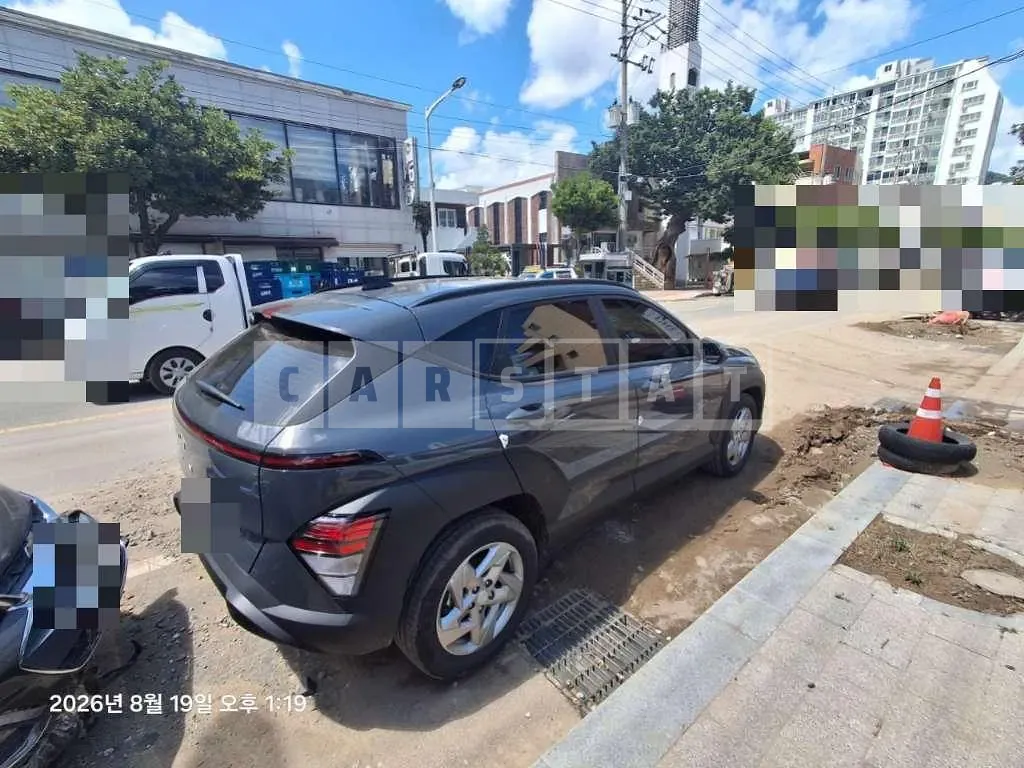 Photo 2 of 7: 2026 Hyundai Kona Gasoline 1.6 — Korean insurance auction