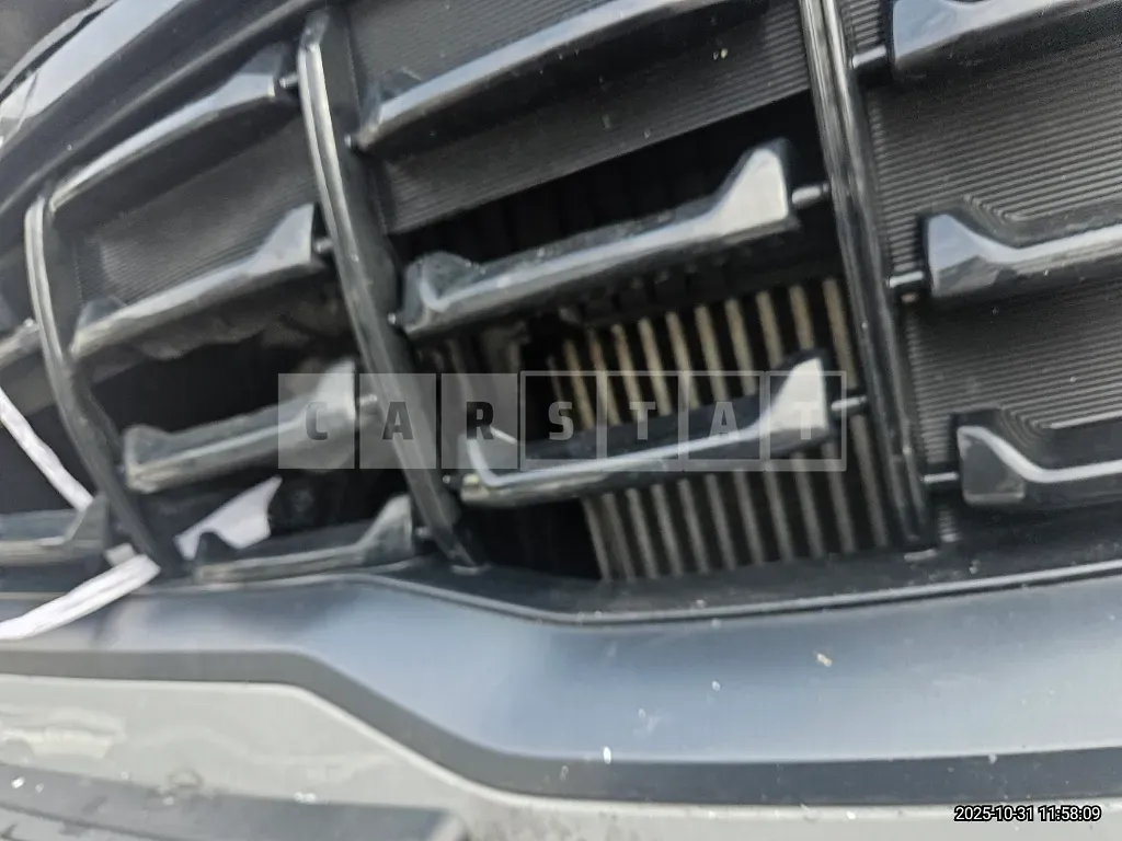 Photo 2 of 28: 2024 Kia Carnival Hybrid — Korean insurance auction