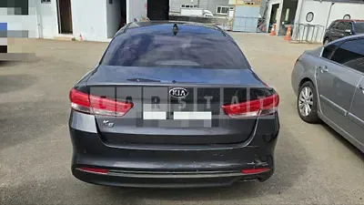 Photo 1 of 26: 2016 Kia K5 — Korean insurance auction