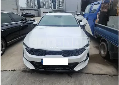 Photo 1 of 10: 2022 Kia K5 — Korean insurance auction