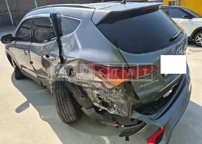 Photo 1 of 19: 2016 Hyundai Santa Fe — Korean insurance auction
