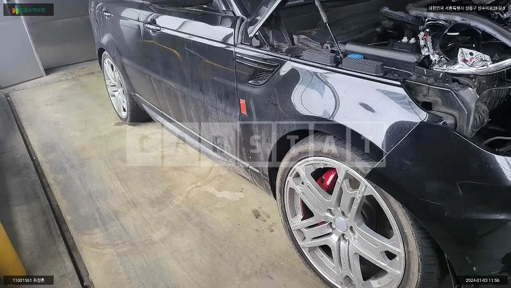 Photo 2 of 12: 2015 Land Rover Range Rover Sport, VIN SALWA2KFXFA528421 — Korean insurance auction