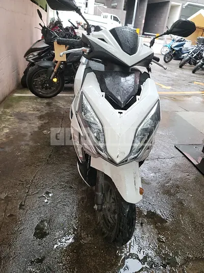 2018 (two-wheel) Honda Elite 18