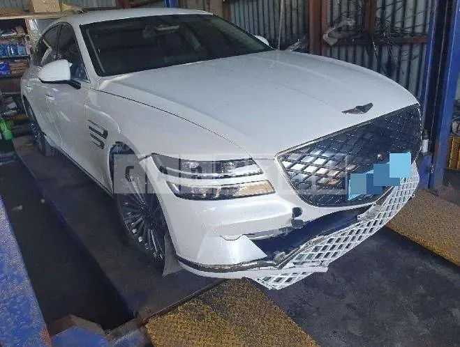 Photo 2 of 49: 2022 Genesis G80 Electric Car — Korean insurance auction