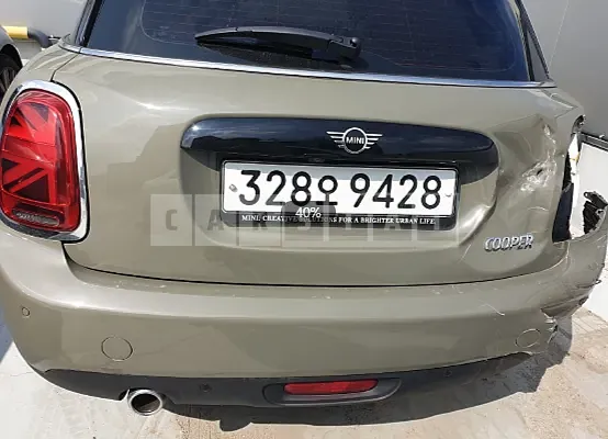 Photo 2 of 21: 2020 MINI Cooper — Korean insurance auction