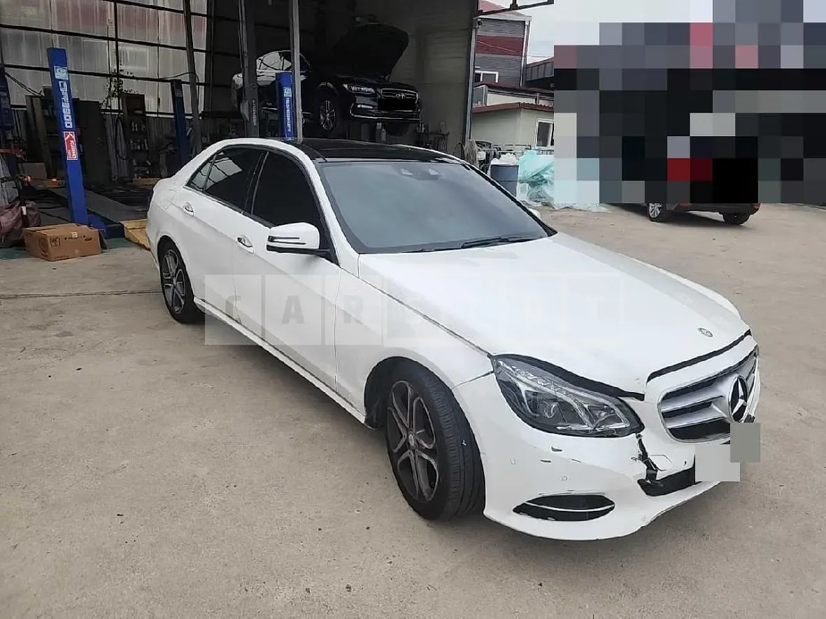 Photo 2 of 8: 2016 Mercedes-Benz E250 BlueTec 4Matic — Korean insurance auction