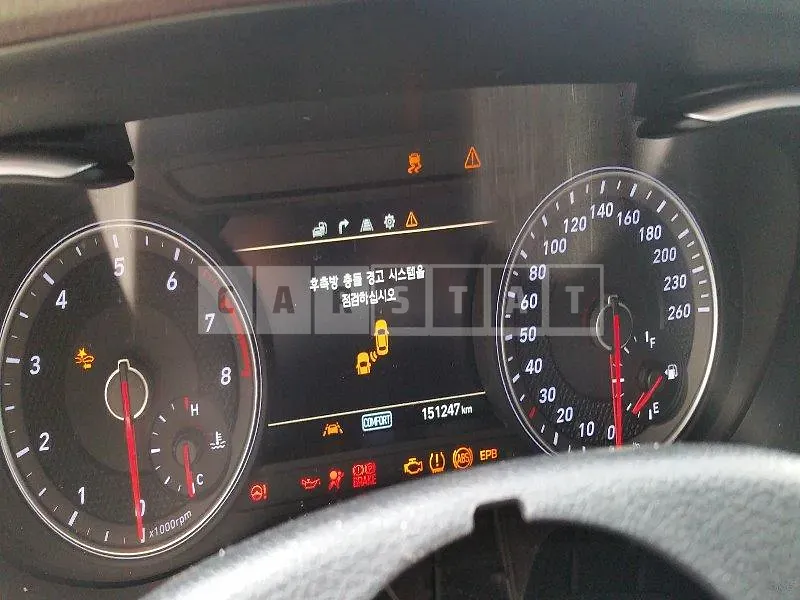 Photo 2 of 15: 2019 Genesis G70 — Korean insurance auction