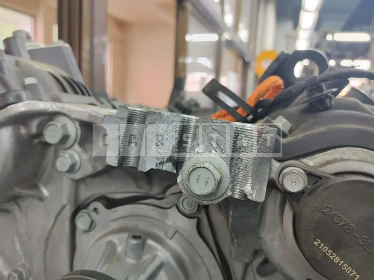 Photo 2 of 4: 2021 Hyundai Engine /Palisade Engine, VIN KMHR381EBNU353588 — Korean insurance auction