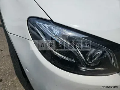 Photo 1 of 7: 2016 Mercedes-Benz (parts) E220 d Headlamp — Korean insurance auction