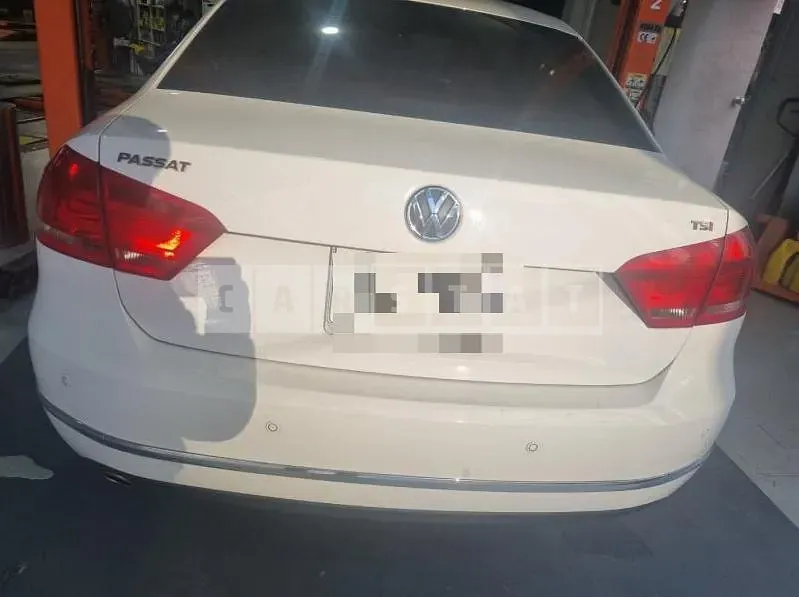 Photo 2 of 9: 2015 Volkswagen Passat 1.8 TSI, VIN 1VWZZZA3ZFC031138 — Korean insurance auction