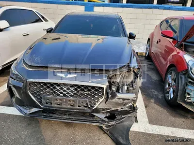 Photo 1 of 18: 2019 Genesis G70 3.3T — Korean insurance auction