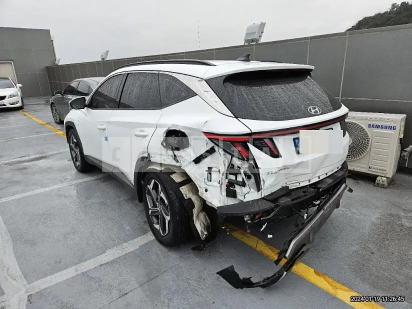 Photo 2 of 7: 2022 Hyundai Tucson 1.6 (Gasoline), VIN KMHJE81BGNU128684 — Korean insurance auction