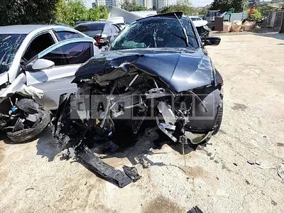 Photo 1 of 12: 2019 BMW 320d, VIN WBA5V5107KAJ53813 — Korean insurance auction