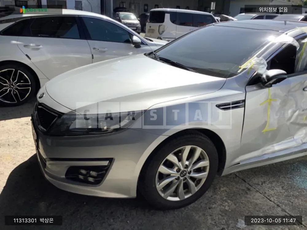Photo 2 of 11: 2015 Kia K5, VIN KNAGN418BFA608042 — Korean insurance auction