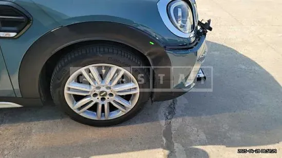 Photo 2 of 42: 2021 MINI Cooper Countryman — Korean insurance auction