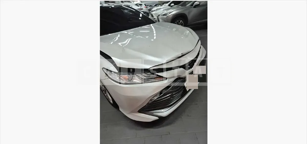 Photo 2 of 33: 2021 Toyota Camry — Korean insurance auction