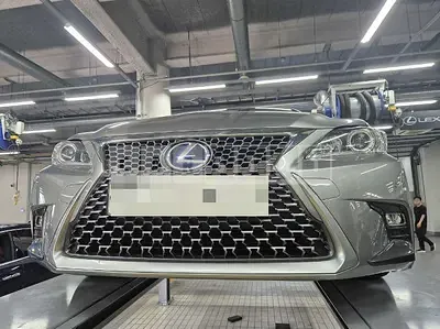 Photo 1 of 10: 2018 Lexus CT200h — Korean insurance auction