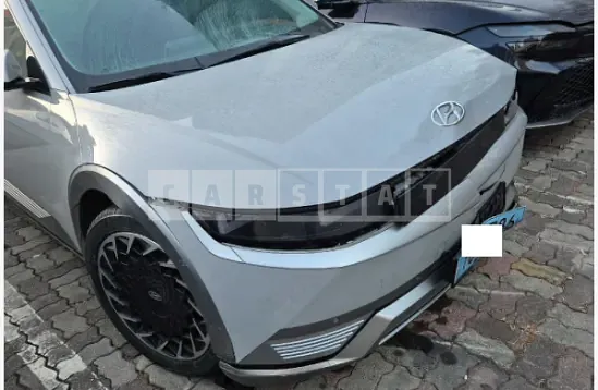Photo 2 of 17: 2022 Hyundai IONIQ 5 — Korean insurance auction