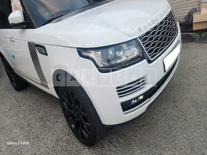 Photo 2 of 96: 2017 Land Rover Range Rover 4.4d, VIN SALGA2JFXGA307716 — Korean insurance auction