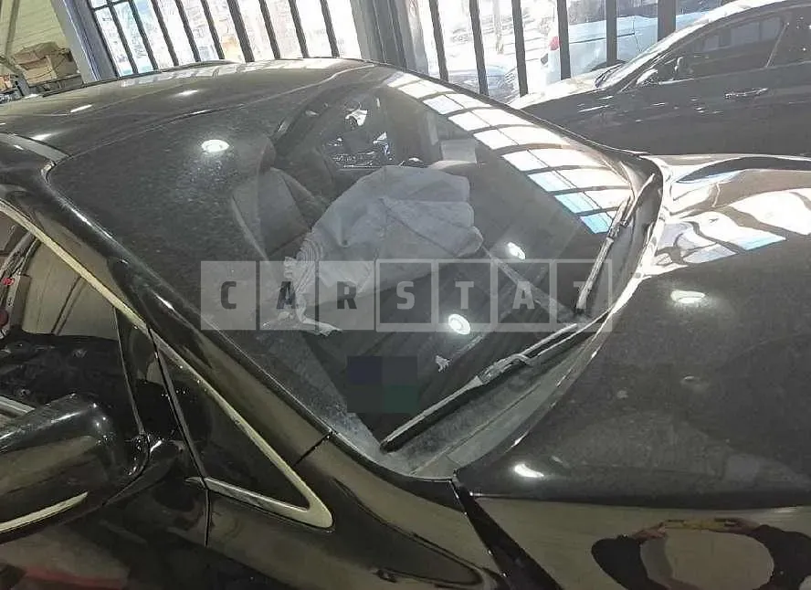 Photo 2 of 21: 2018 Kia Carnivals — Korean insurance auction