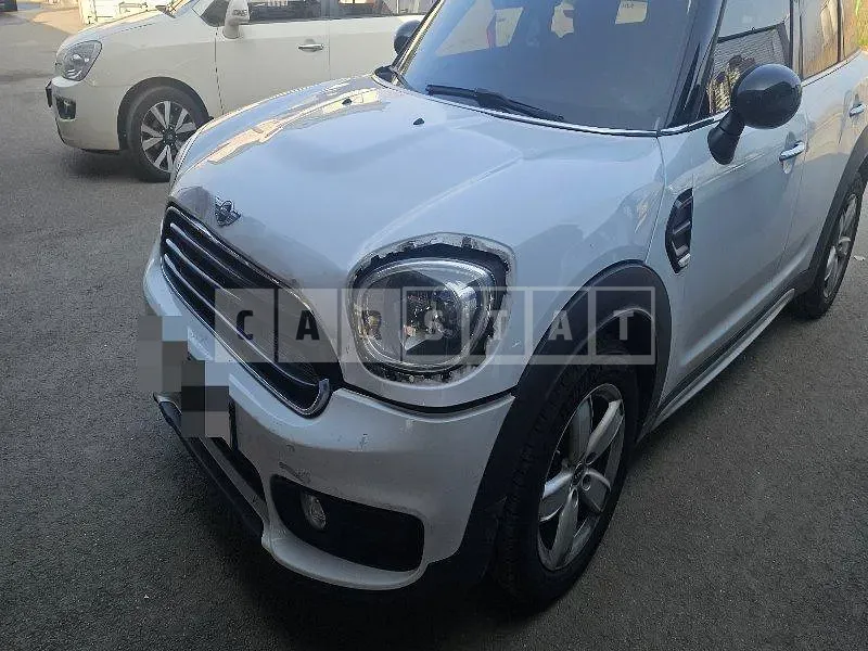 Photo 2 of 8: 2018 MINI Cooper D Countryman — Korean insurance auction