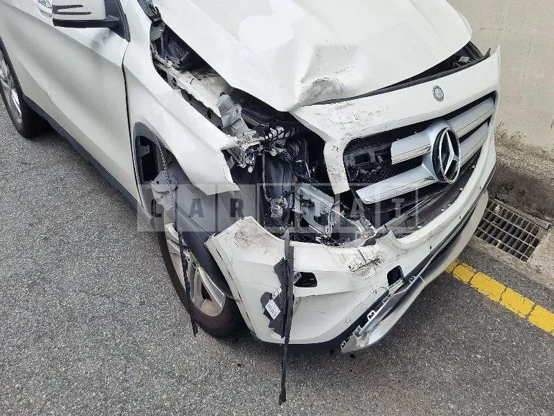 Photo 2 of 14: 2017 Mercedes-Benz GLA200d, VIN WDCTG0JB3HJ336492 — Korean insurance auction